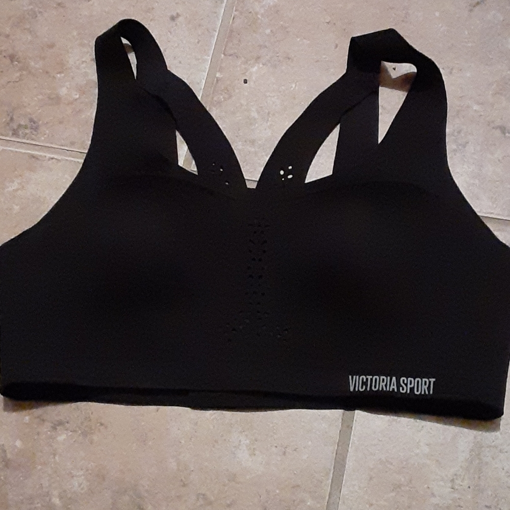 Victoria Secret Sport bra 34C